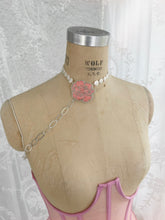 Load image into Gallery viewer, Coral Flower Necklace
