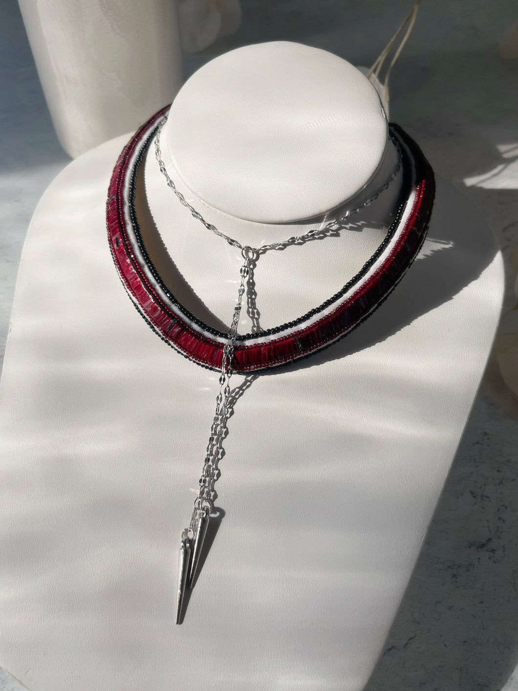 Quilled red necklace set